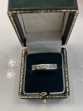 18k Solid White Gold Half Eternity Band Ring Sz. 6